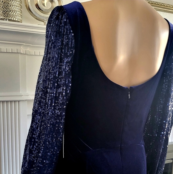 Tahari Puff Sleeve Sequined Navy Evening Gown - Size 4 - Picture 5 of 10